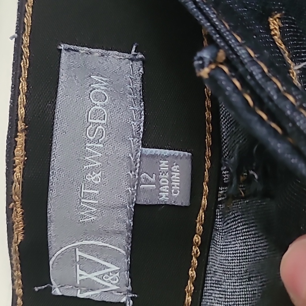 Wit & Wisdom Denim Jean Shorts, Sz 12 - Picture 2 of 3